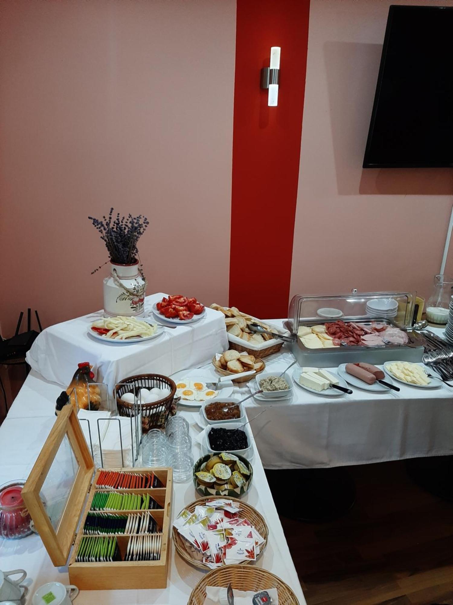 Pensiune Safrane Băile Herculane Extérieur photo